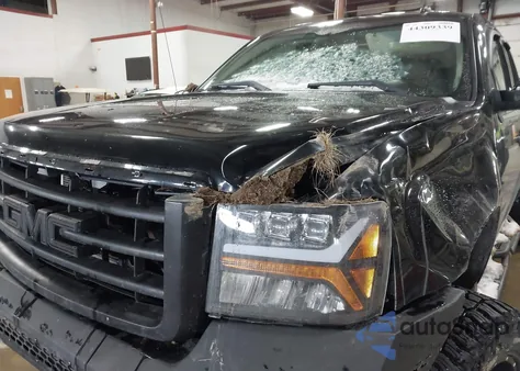 2011 GMC Sierra 1500 Slt z USA, uszkodzony, nr VIN 1GTR2WE33BZ199695